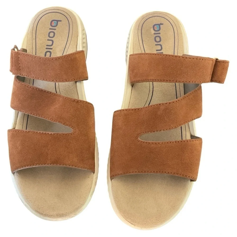 BIONICO WOMENS SANDALS LIKE NEW SIZE 9
